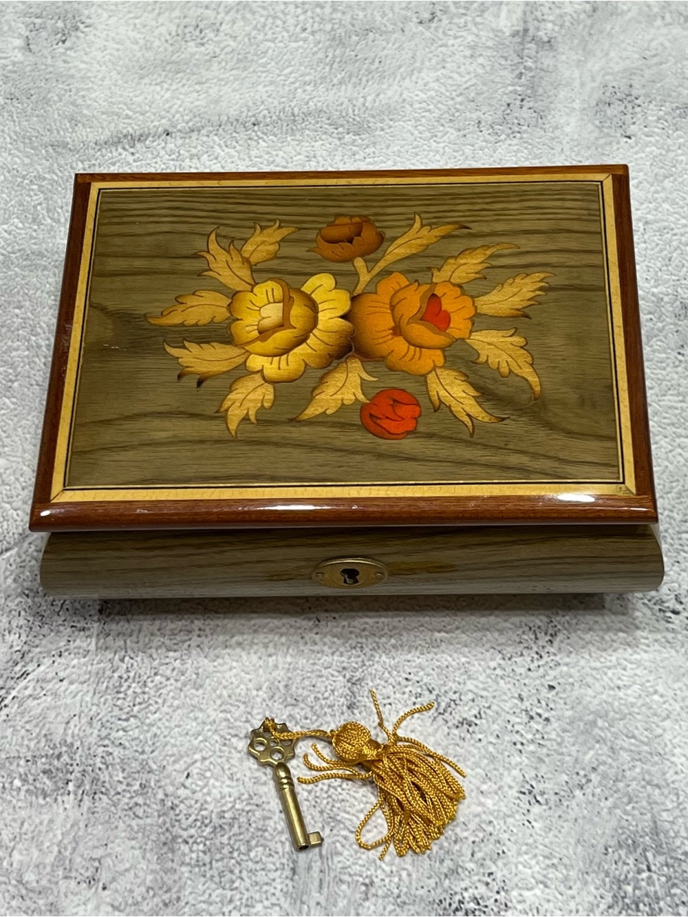 Vintage Italian Sorrento Inlaid Wood Marquetry Music Jewelry Box w/Key Working